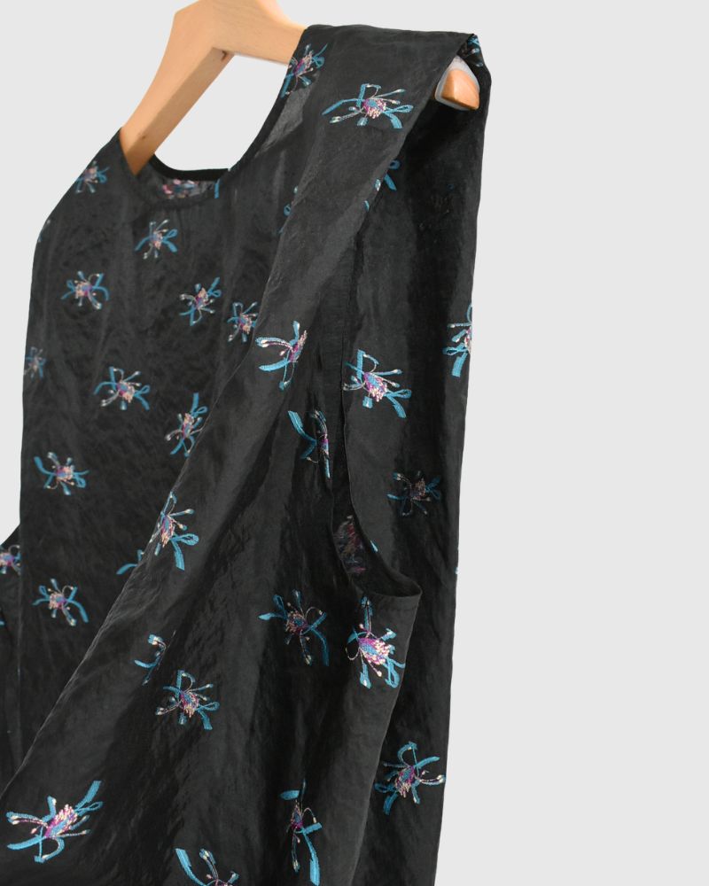 バックオープン シアーフラワーブラウス Black/Blue