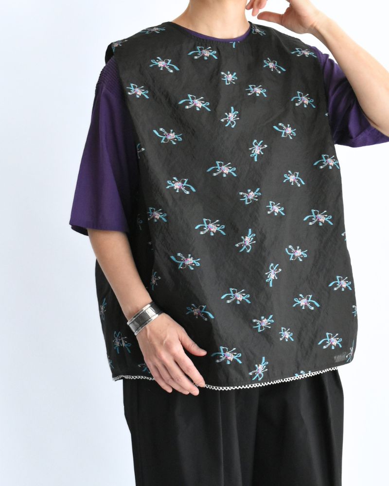 バックオープン シアーフラワーブラウス Black/Blue