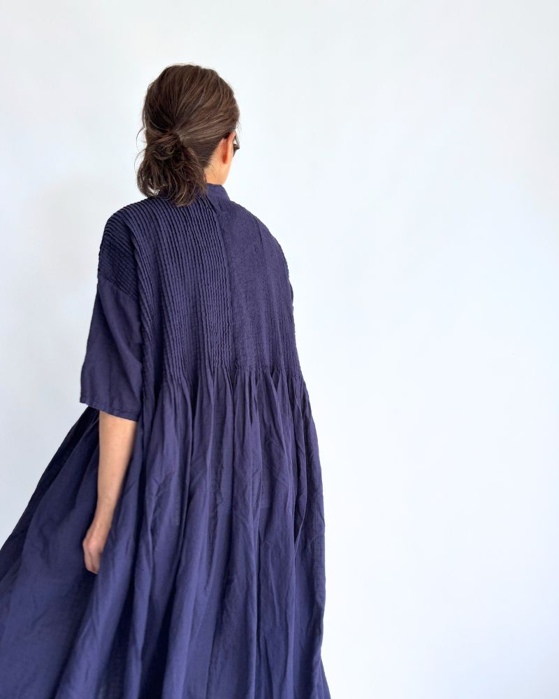 BANDED COLLAR MAXI DRESS WITH PINTUCK DarkPurple