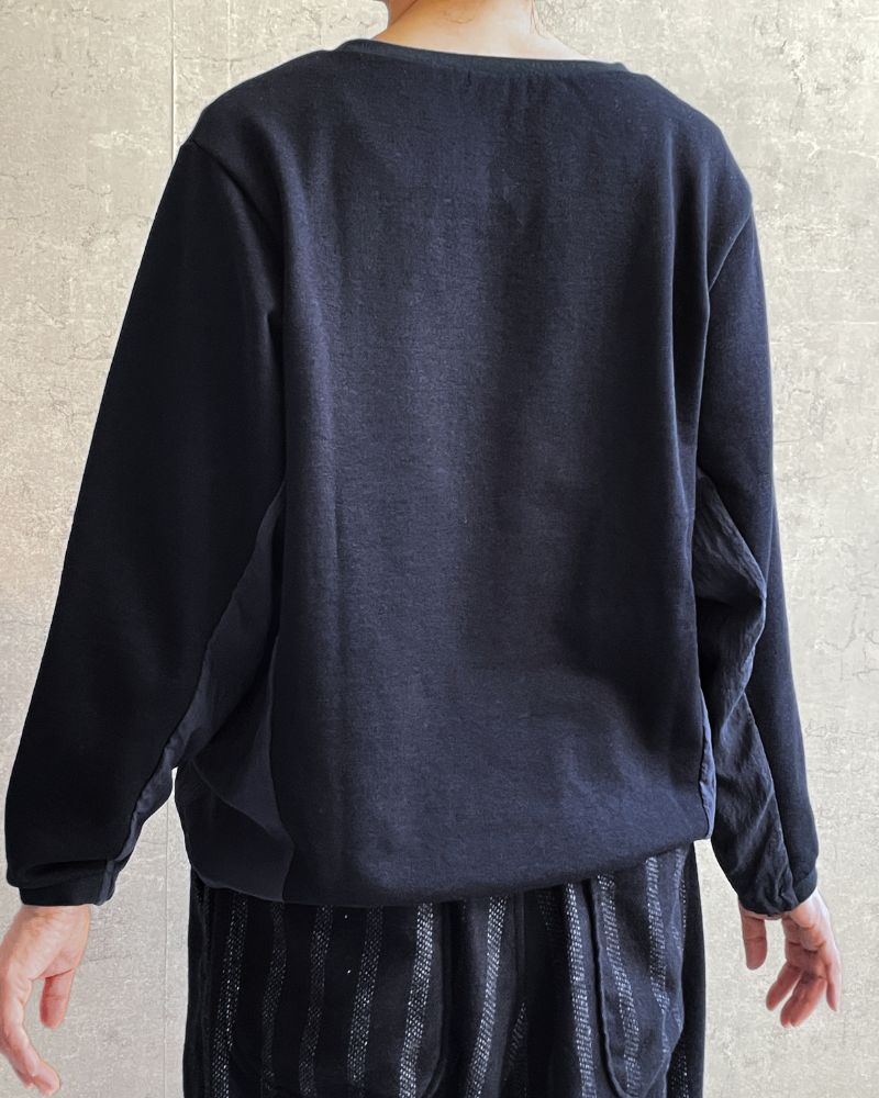 【予約】A/W 8T014 スラッシュスウェットプルオーバー（10月）