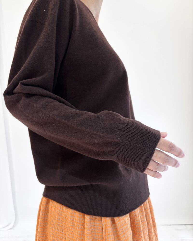 GINNY Vネックニットプルオーバー Brown