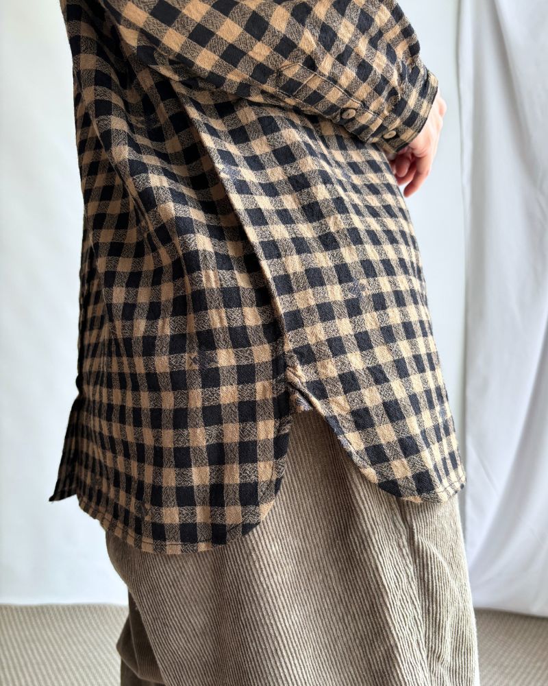 WOOL GINGHAM CHECK WITH JACQUARD BACK OPENING CREW NECK SHIRT Camel