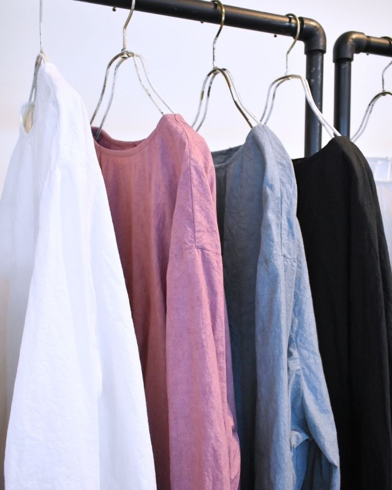 【予約】S/S R341 TUCKED BLOUSE（3月初旬 – 3月中旬）