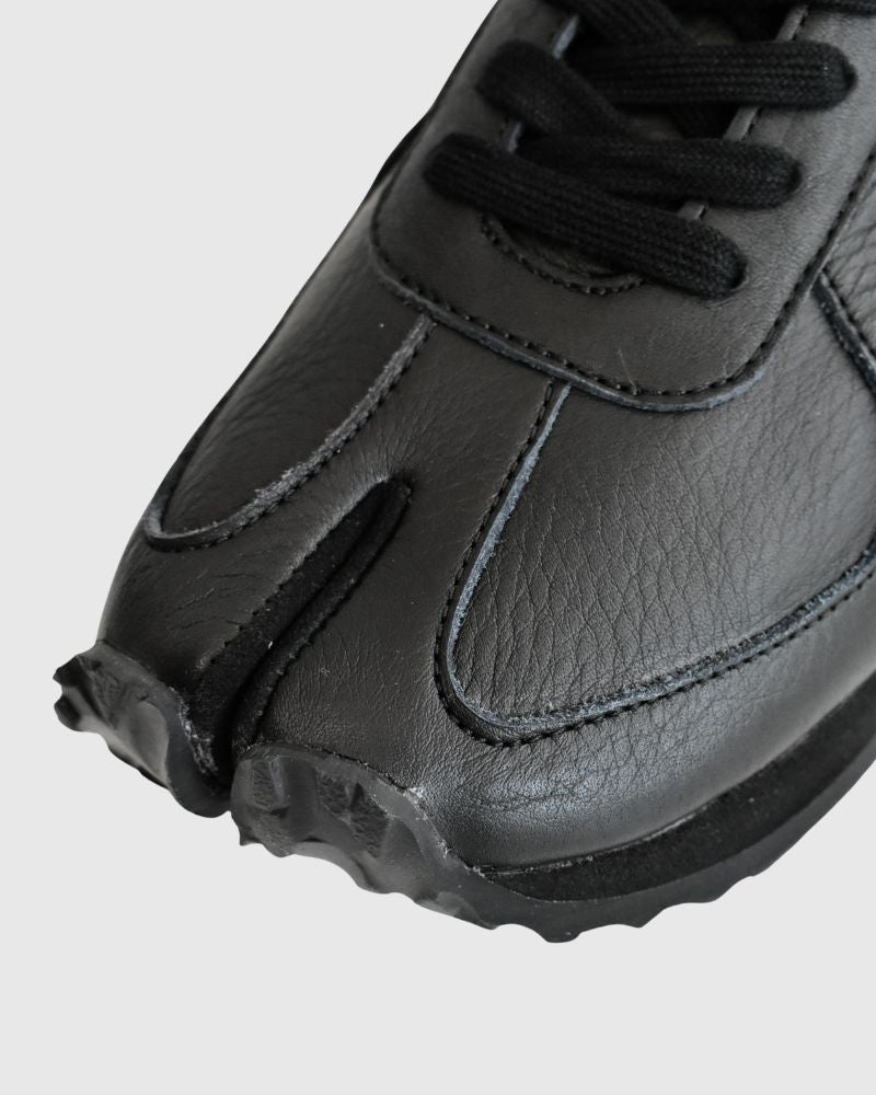 Tabi Trainer Leather Black