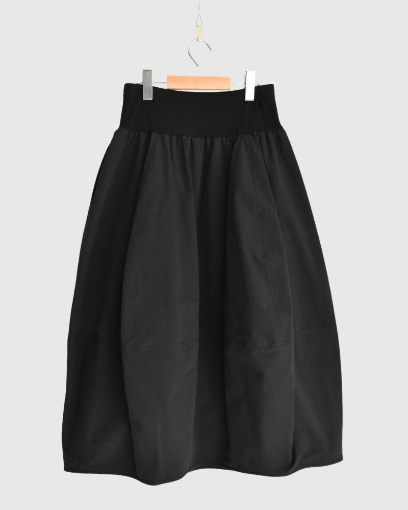 リブバレルスカート Black