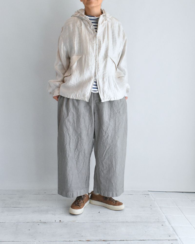 シャイニー フーディブルゾン OffBeige