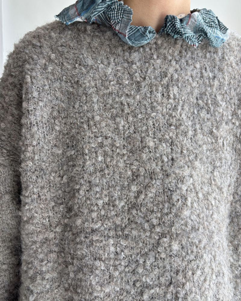 3GG BOUCLE CREW NECK PULLOVER WITH POCKET GrayBeige