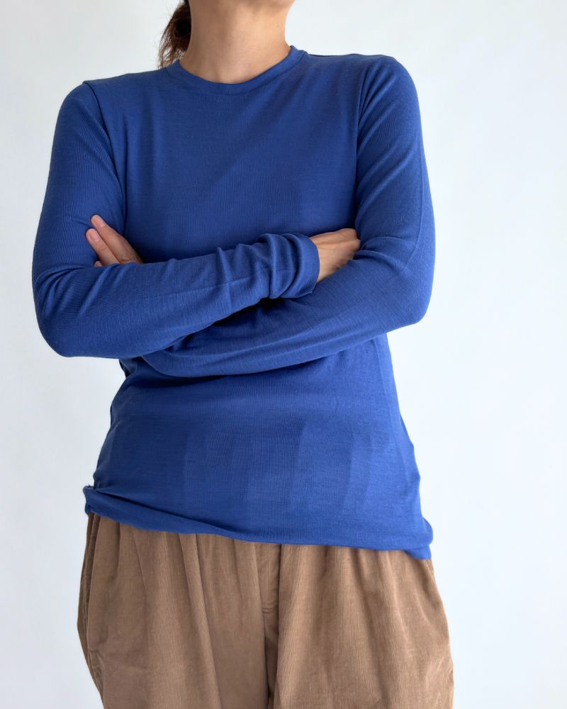 クルーネック スリムフィット（ウール） RoyalBlue