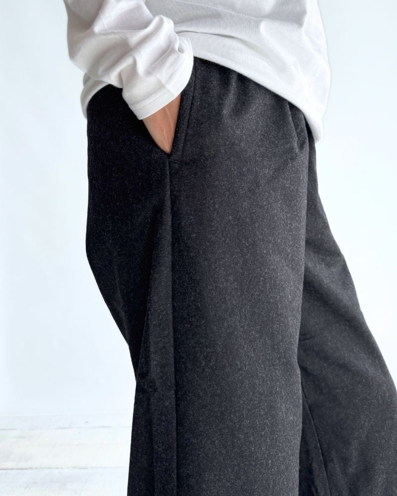 WOOL FLANNEL EASY WIDE PANTS Charcoal