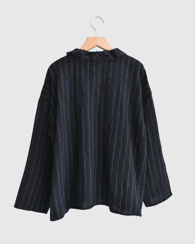 ウールストライプ フリルトリムブラウス Navy