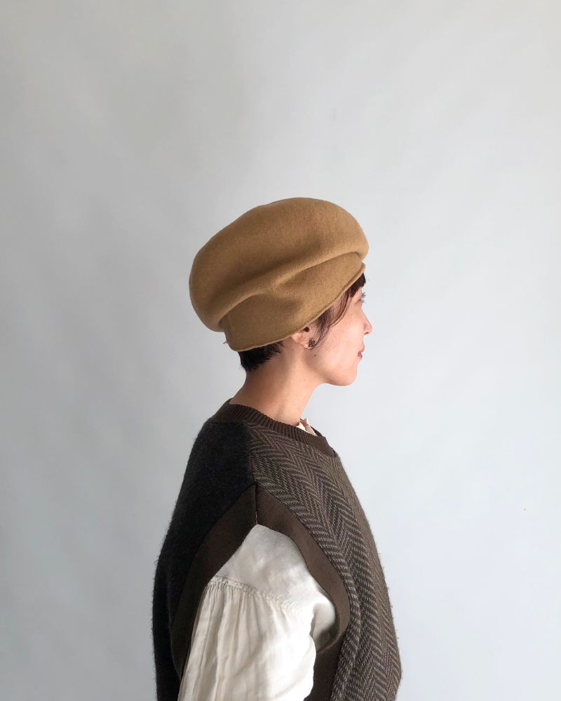 Woollen roll up Beret