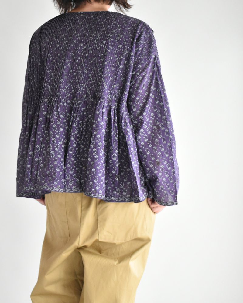 CREW-NECK BUTTON SHIRT WITH PINTUCK Purple