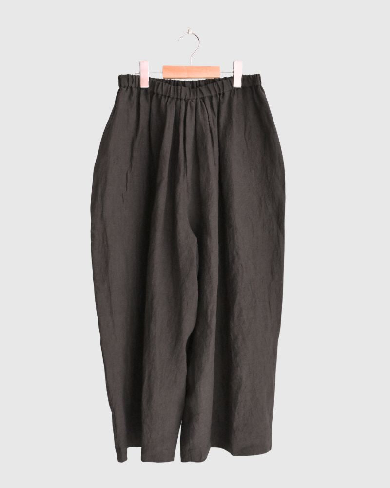 ワイドコクーン ギャザーパンツ（LINEN） Brown