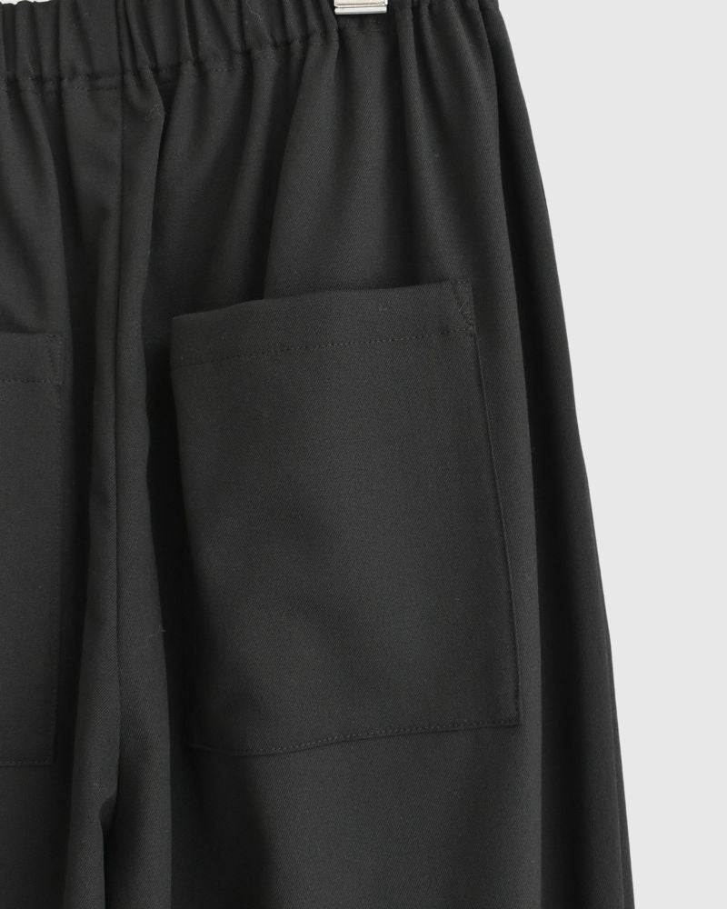 イージーテーパードパンツ Kuro