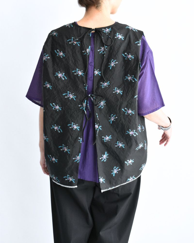 バックオープン シアーフラワーブラウス Black/Blue