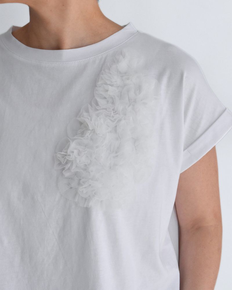チュール刺繍デザインコットンジャージープルオーバー 'NATTI' OffWhite