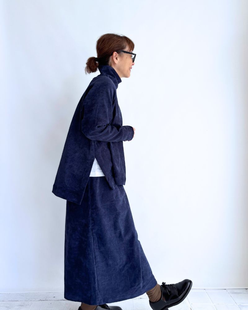 ハイネックフレアデザイントップス'BONI' Navy