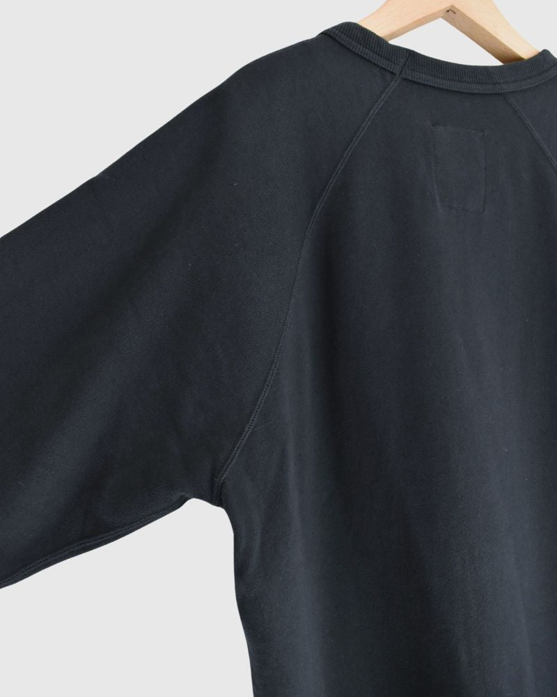 "HTS16" プリントスウェットシャツ DeepNavy