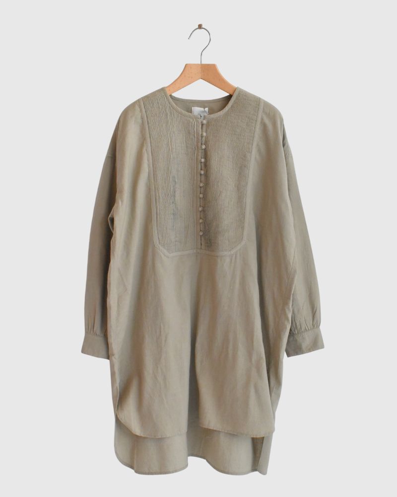 CREW-NECK BOSOM LONG SHIRT WITH MINI PINTUCK Beige