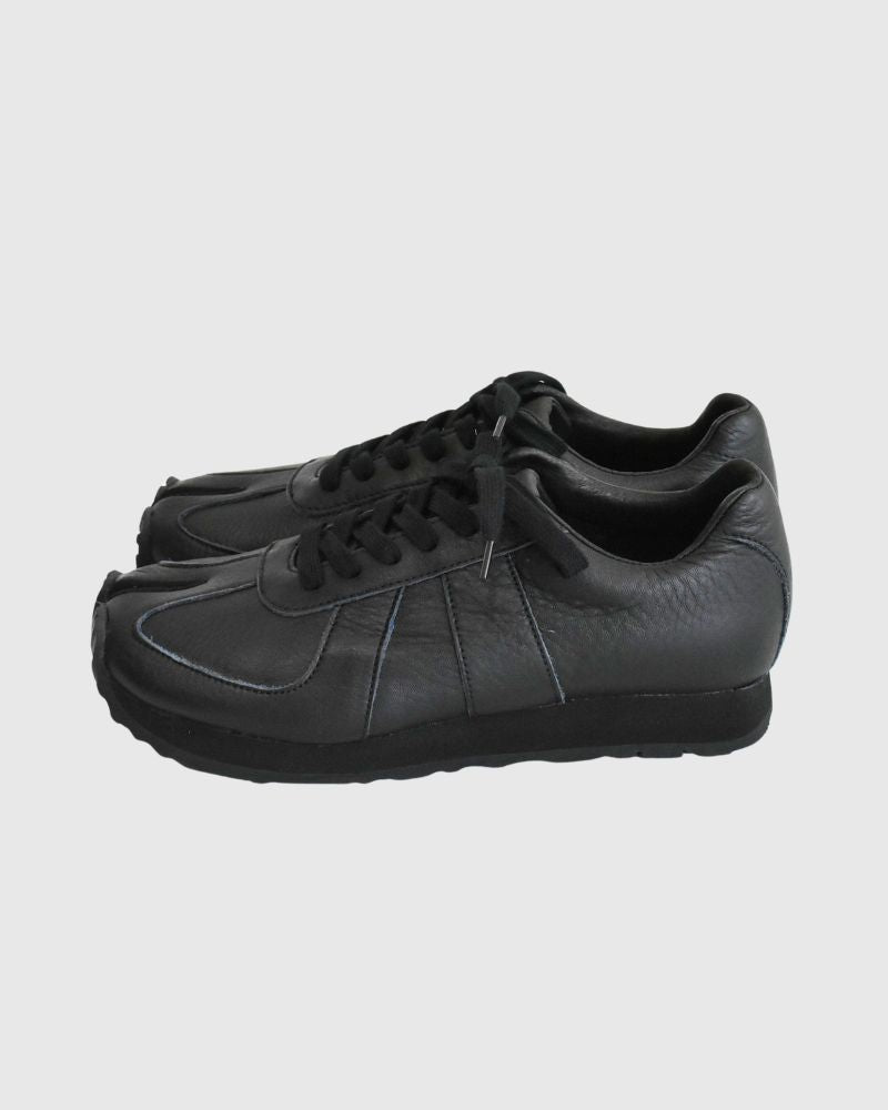 Tabi Trainer Leather Black