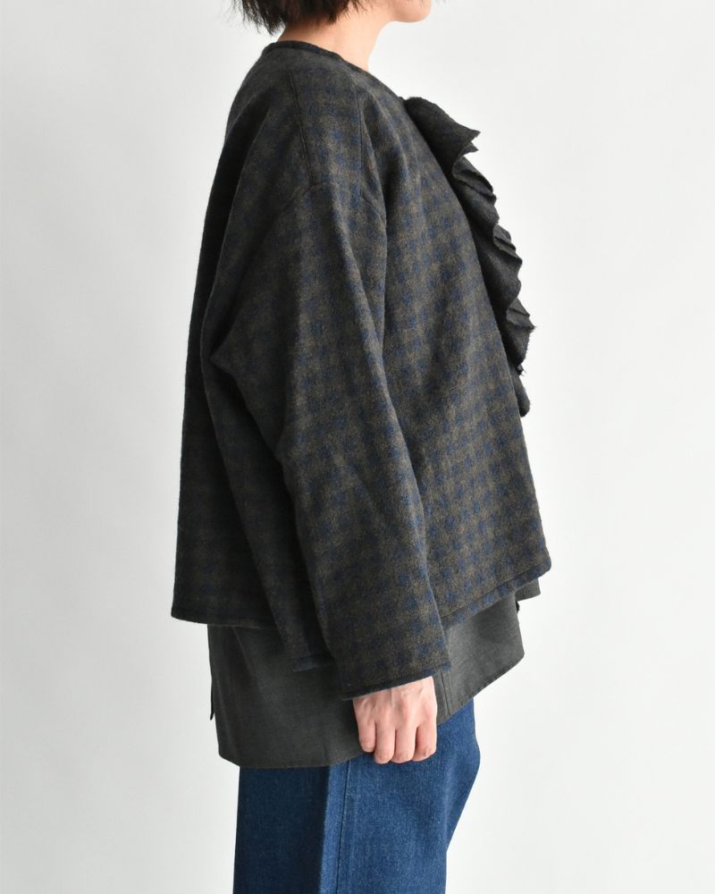 【予約】 F/W LA 530 ギンガムクワイエットフリルブラウス（10月末 - 11月初旬）