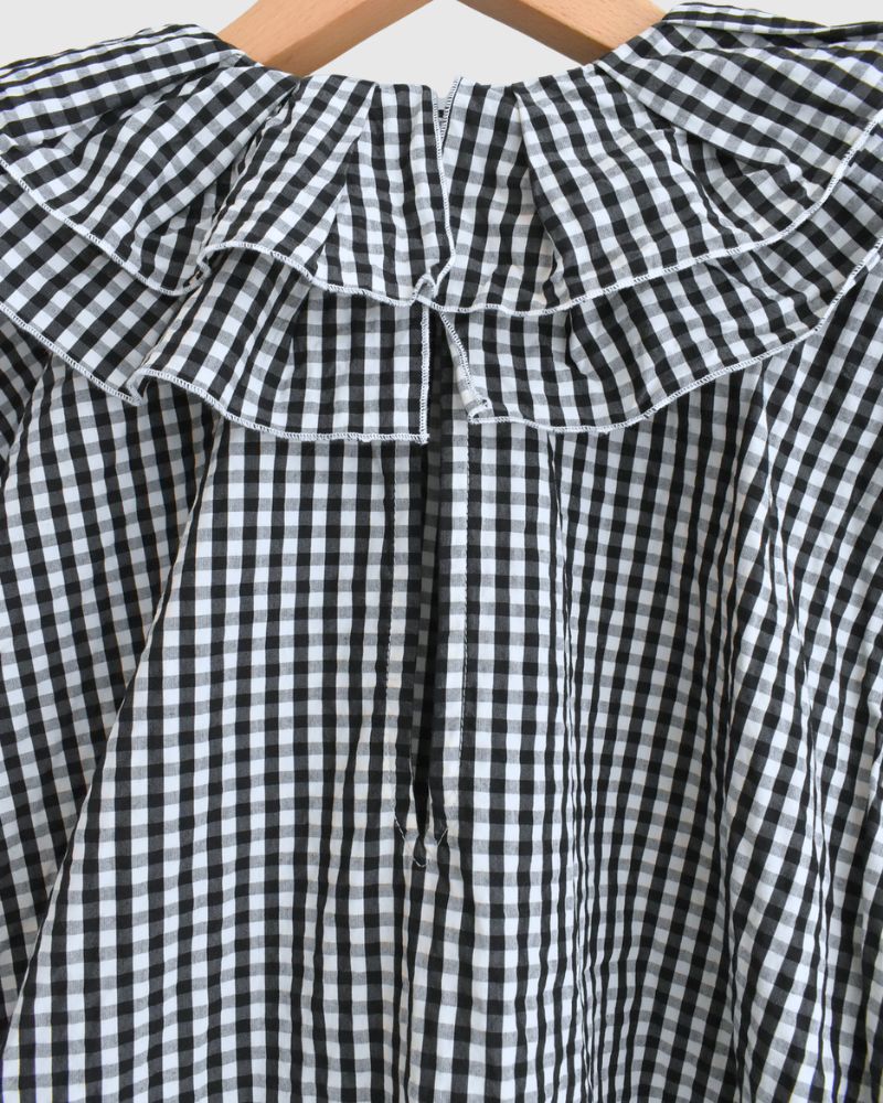 タックフリルプルオーバー Black/Ecru Check