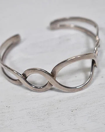 #1144 VINTAGE SILVER BANGLE