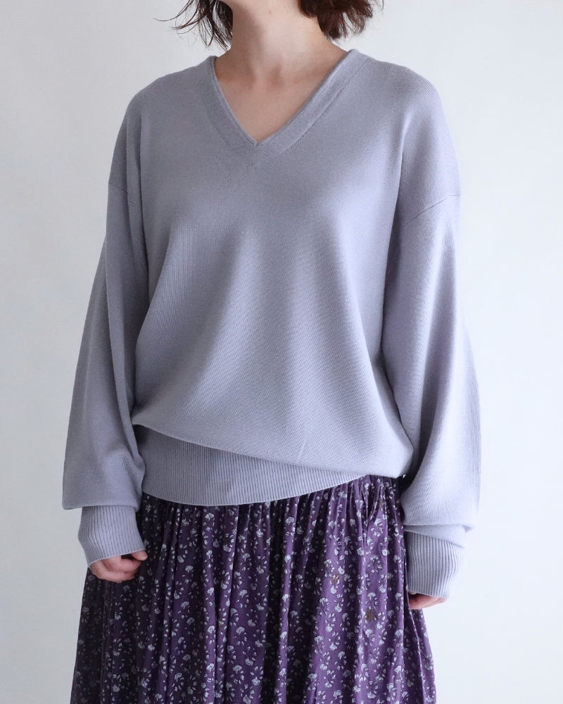 ディープVネックセーター Gray