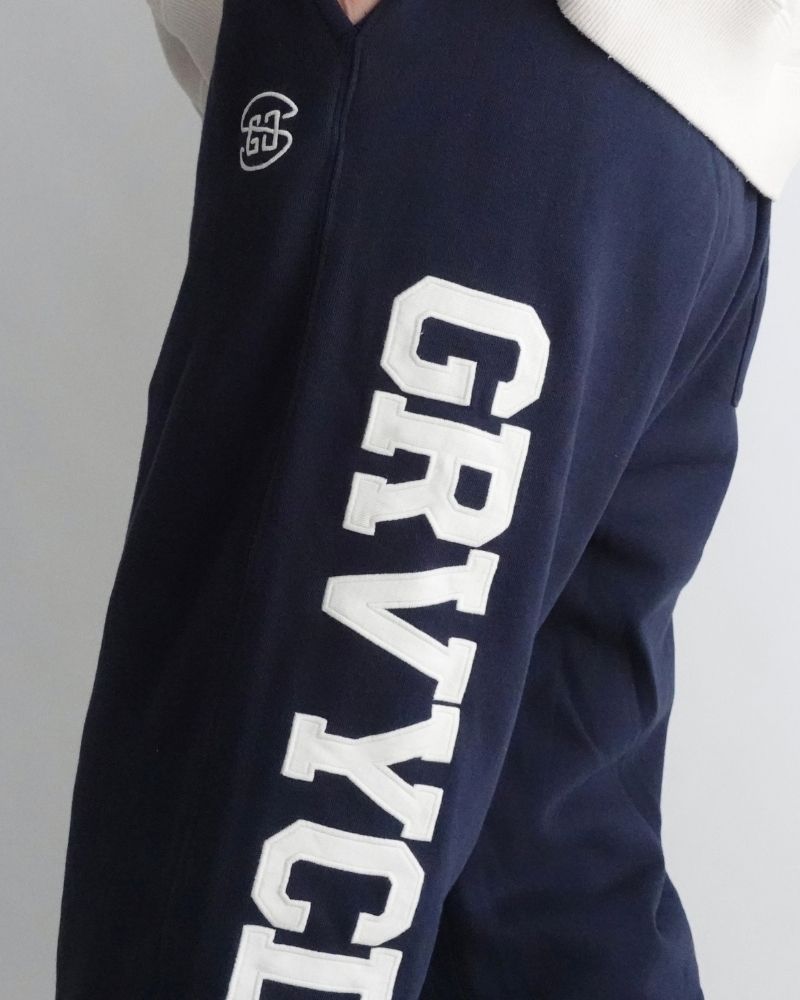 ウラケ GRVYCLRS アップリケ ロングパンツ (MENS) Navy