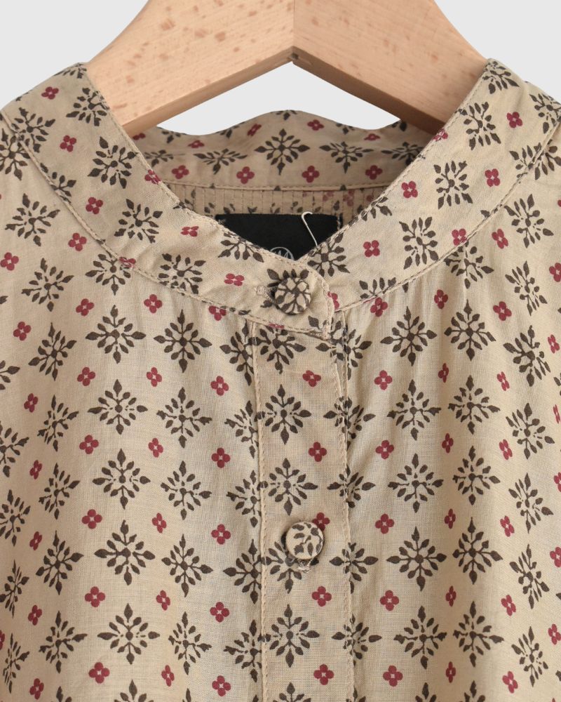 BANDED COLLAR SHIRT WITH MINI PINTUCK Beige