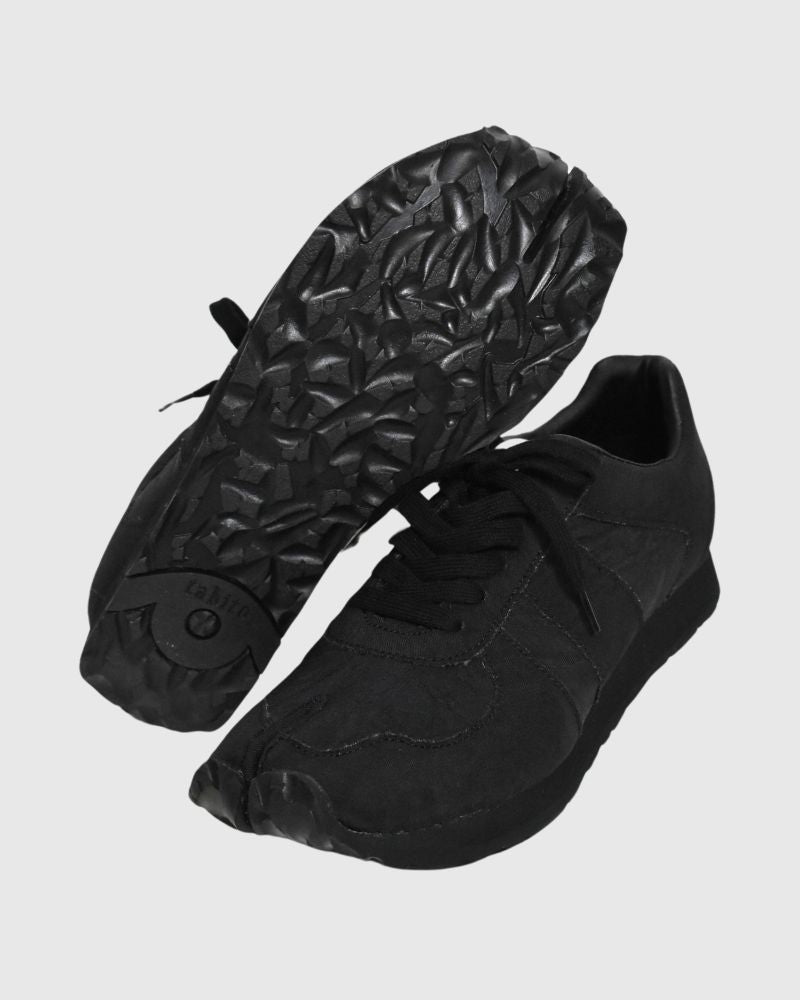 Tabi Trainer Airbag Black