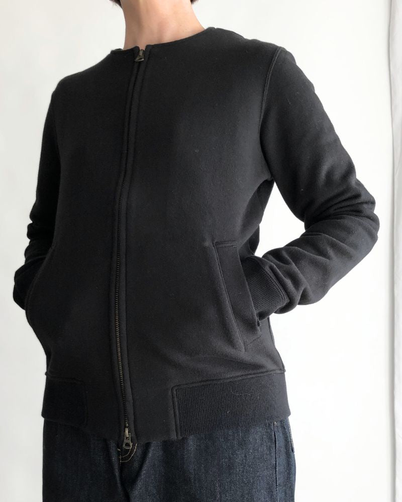 【sale】ノーカラー裏毛ジップブルゾン Black