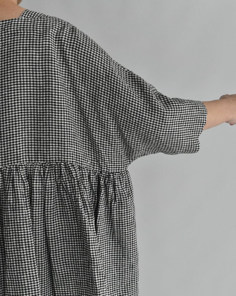 ドルマンギャザーブラウス（LINEN） Black/White