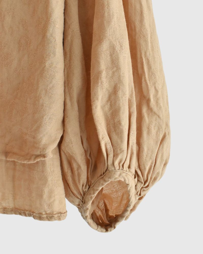 アンティークローズジャカードモダニストブラウス AntiqueBeige