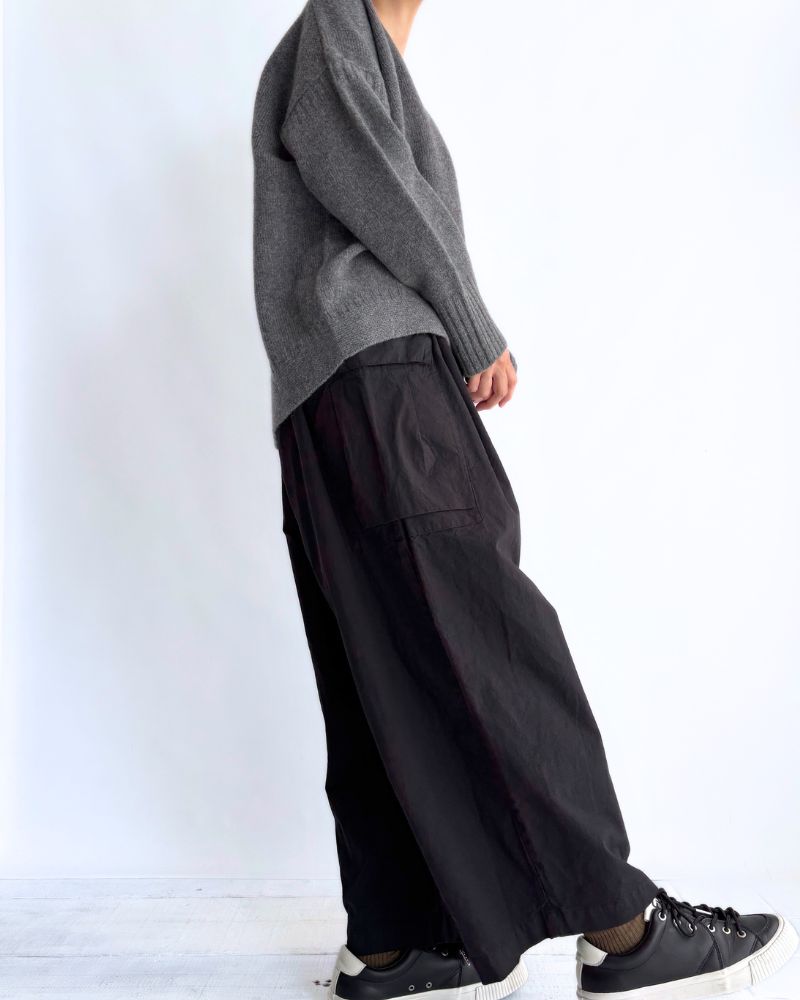 AURA Vネックニットプルオーバー Gray