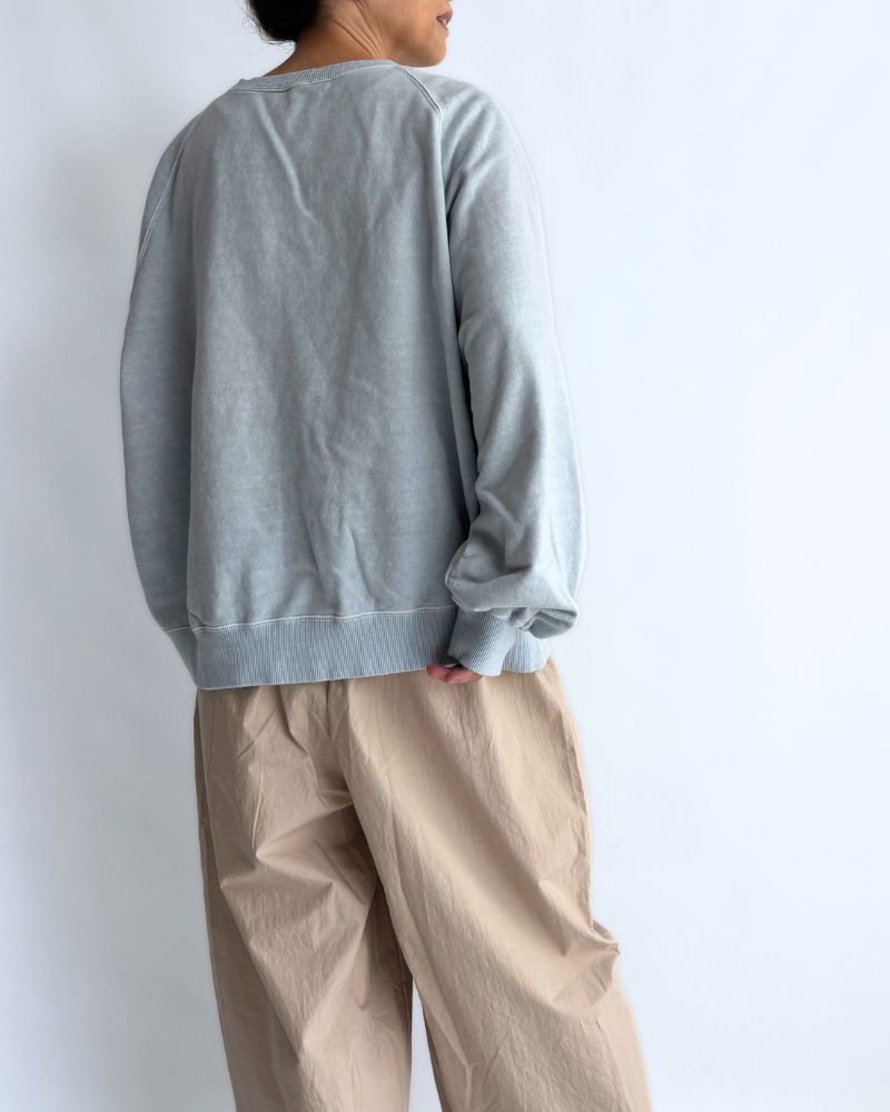 Pigment dye スウェットL/S Blue