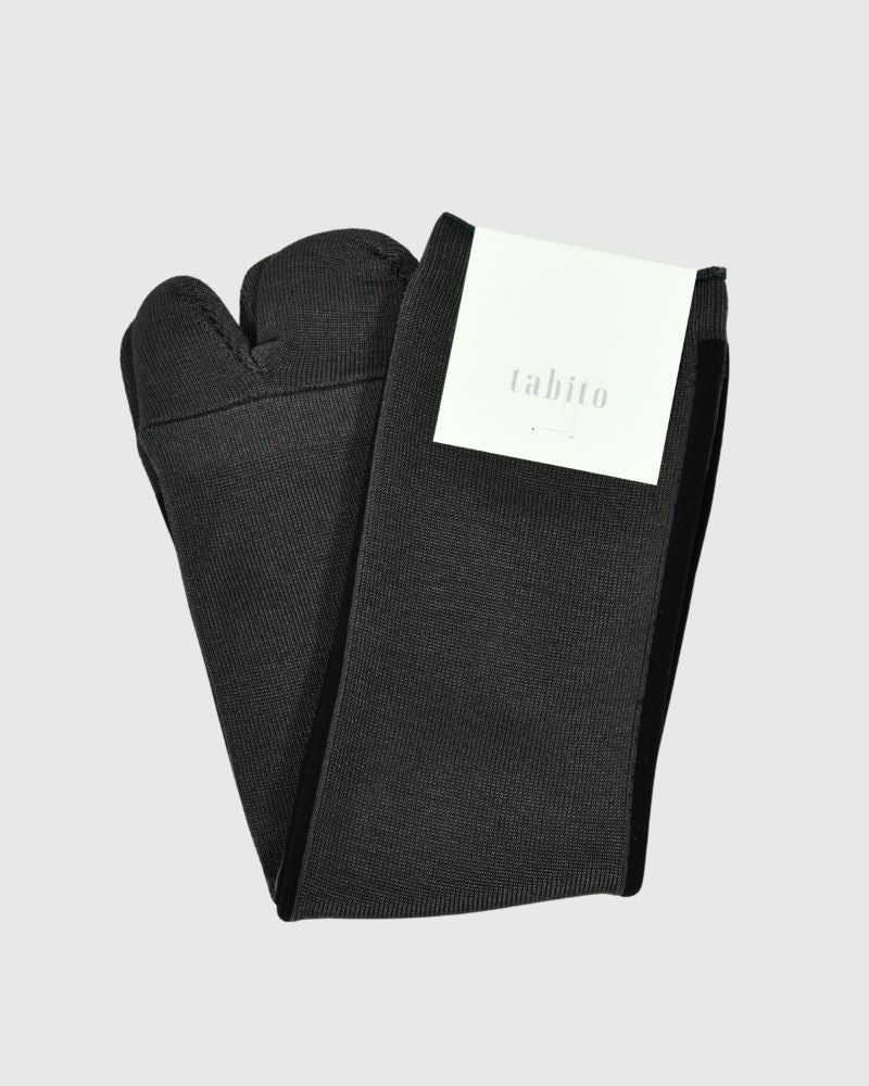 Tabi Line Socks