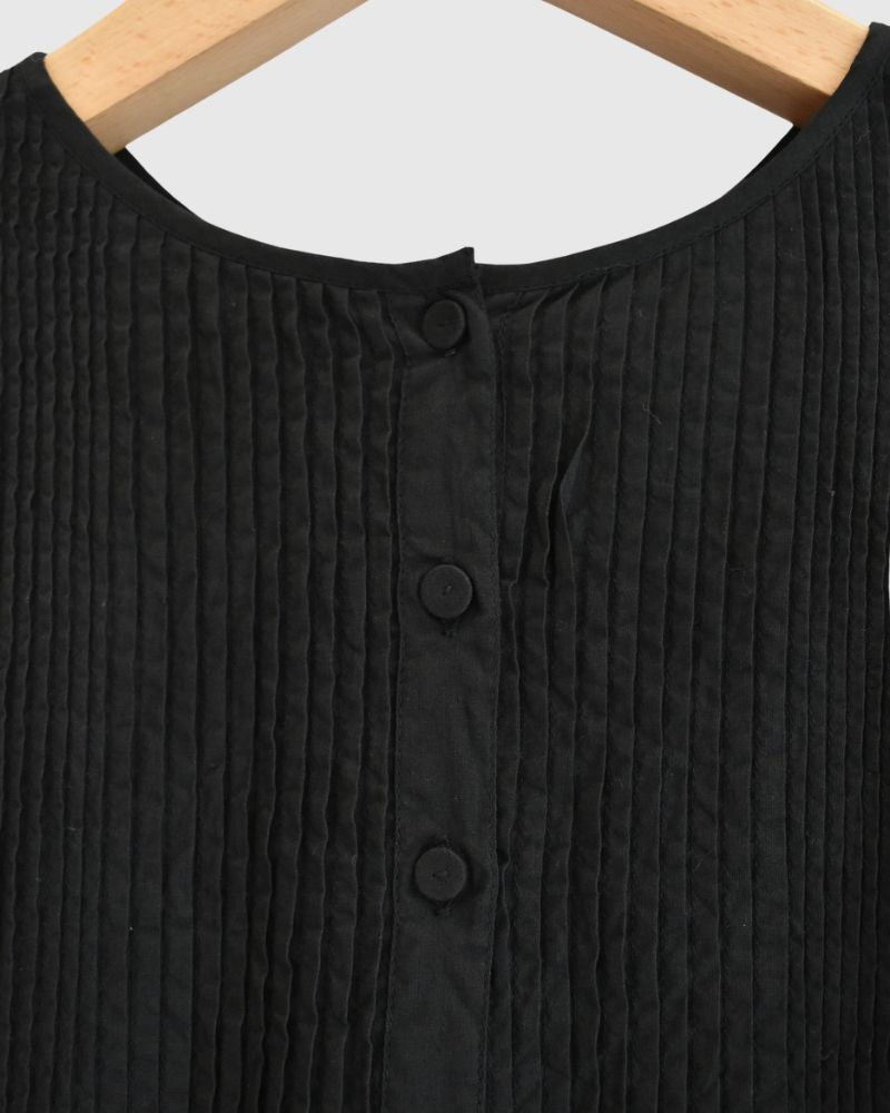 CREW-NECK PULLOVER HALF/SLEEVE SHIRT WITH MINI PINTUCK Black