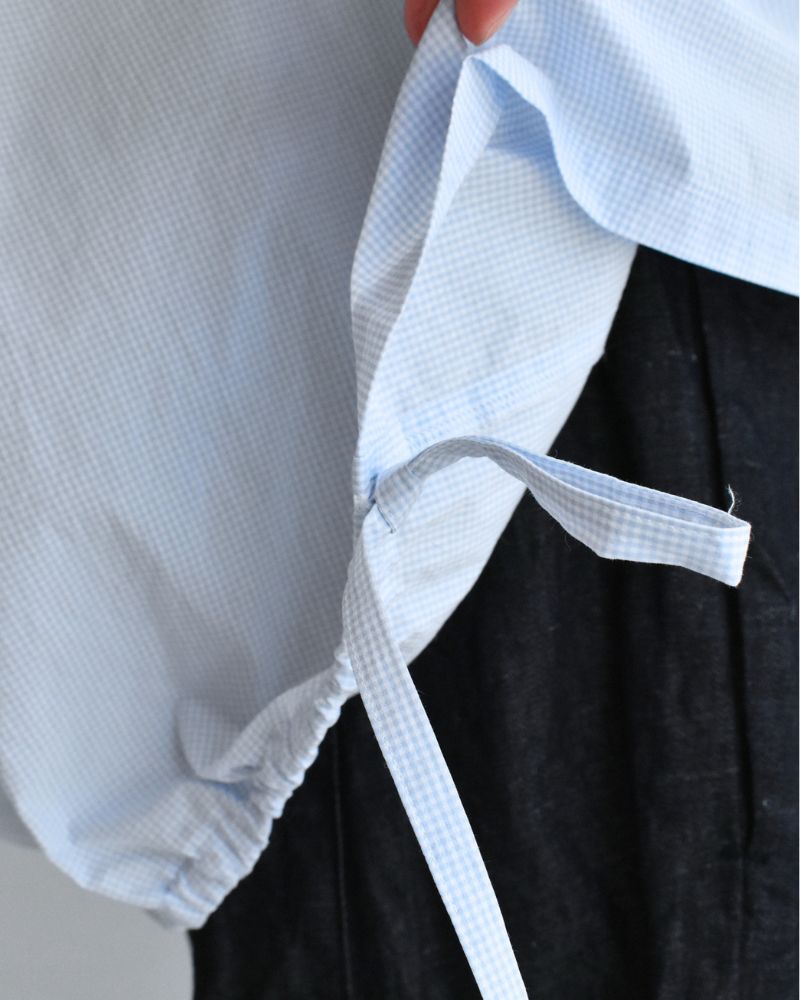 TENDER-W バックギャザーフレンチスリーブブラウス SaxCheck