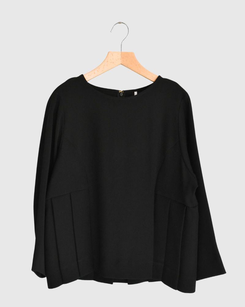 プリーツプルオーバー Black