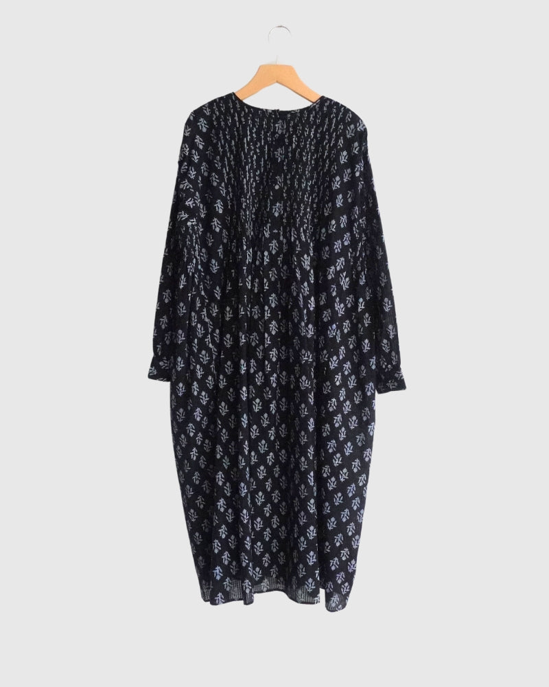 CREW-NECK P/O SHIRT DRESS WITH PINTUCK Black