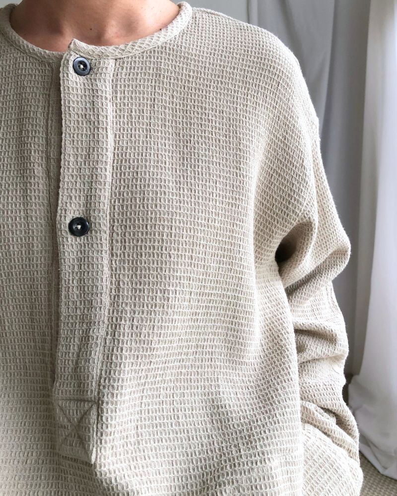 WAFFLE PLAIN OVERDYE HENLY NECK SHIRT MilkyGray