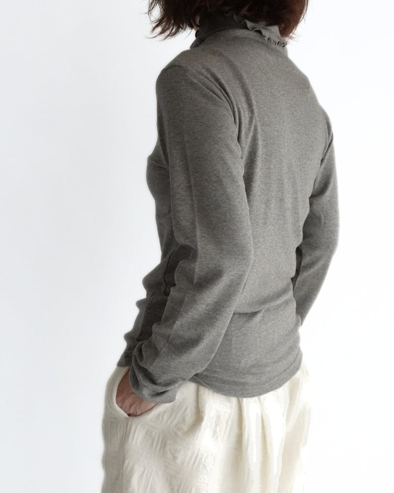 ヤク タートルネックプルオーバー Gray