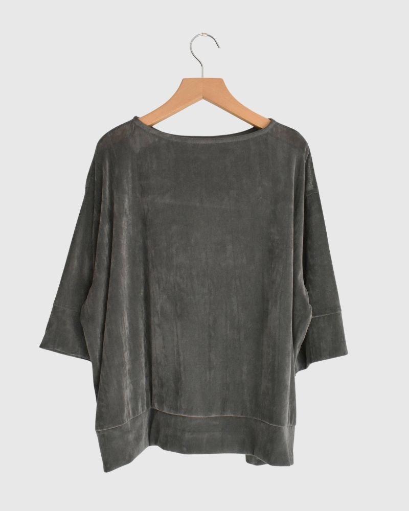 TULLE FLOCKY プルオーバー CharcoalGray