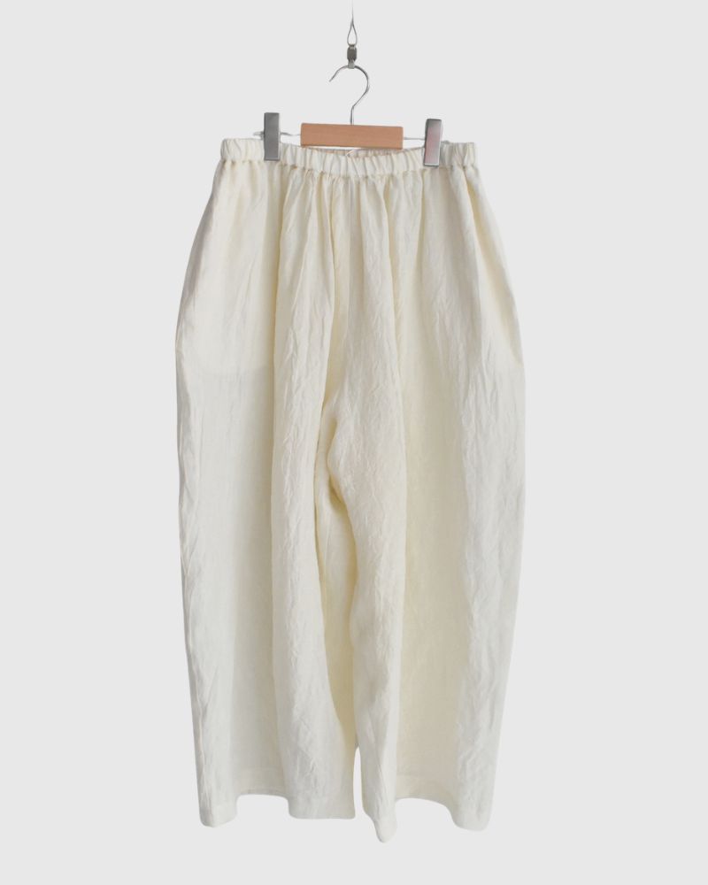 ワイドコクーン ギャザーパンツ（LINEN） OffWhite