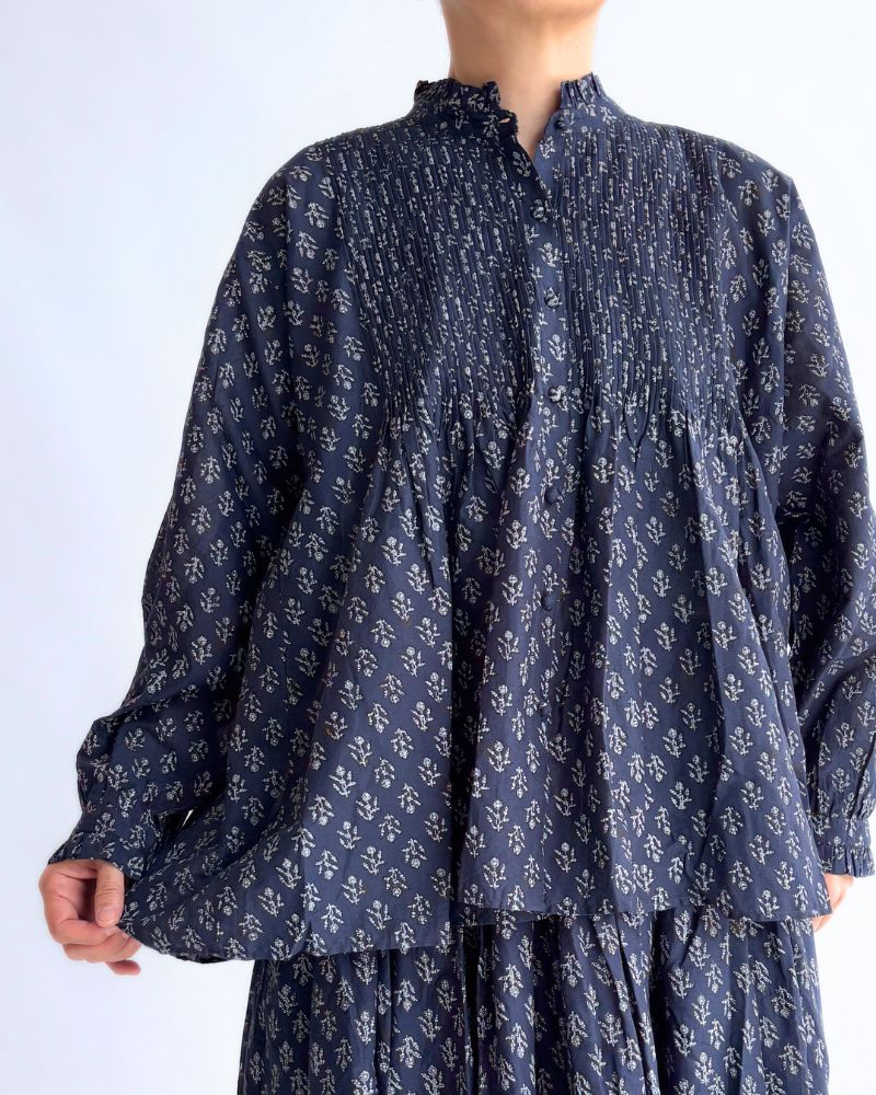 FRILL COLLAR PINTUCK SHIRT Navy