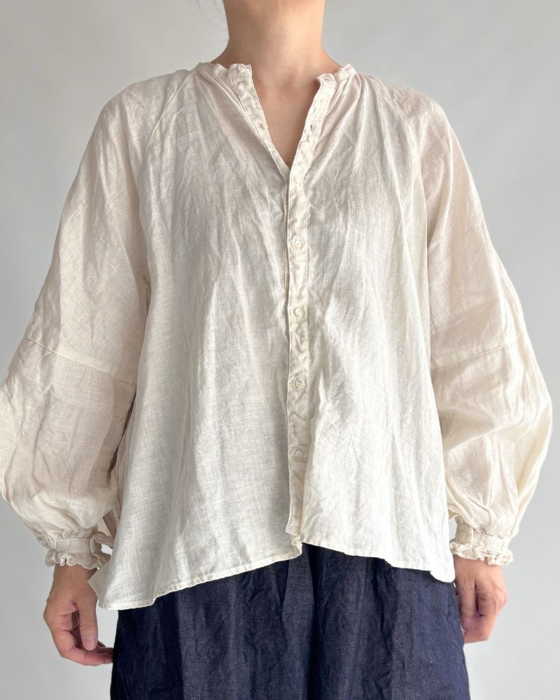 アトリエ ブラウス AntiqueWhite