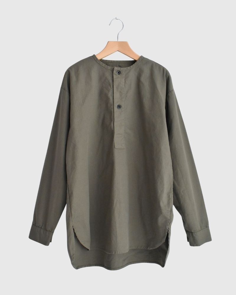 COTTON HERRINGBONE WASH HENRY NECK SHIRT KhakiHerringbone