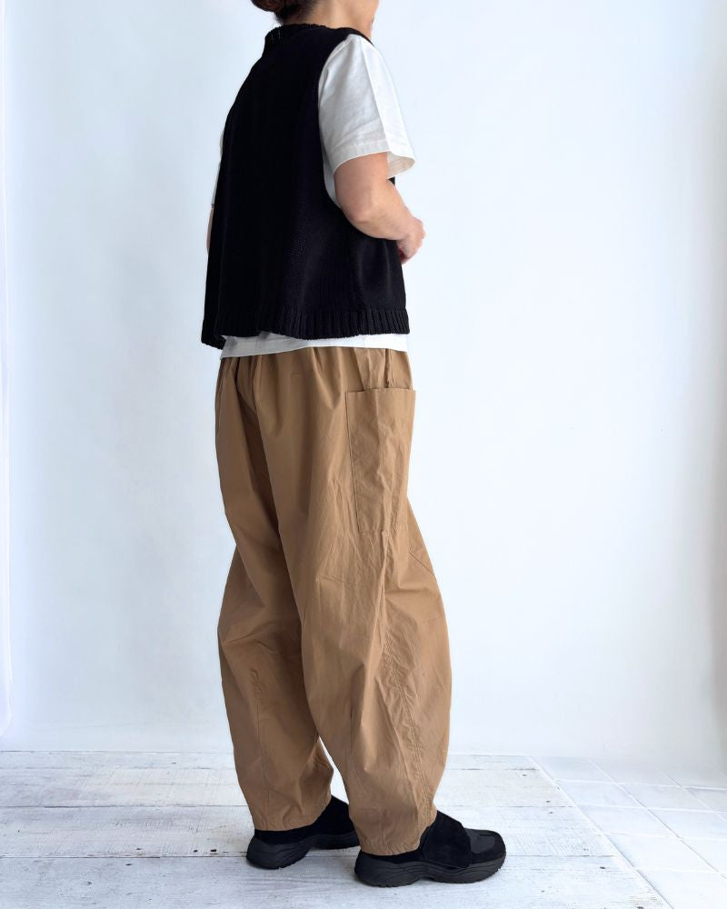 ローゲージギマニットベスト Black