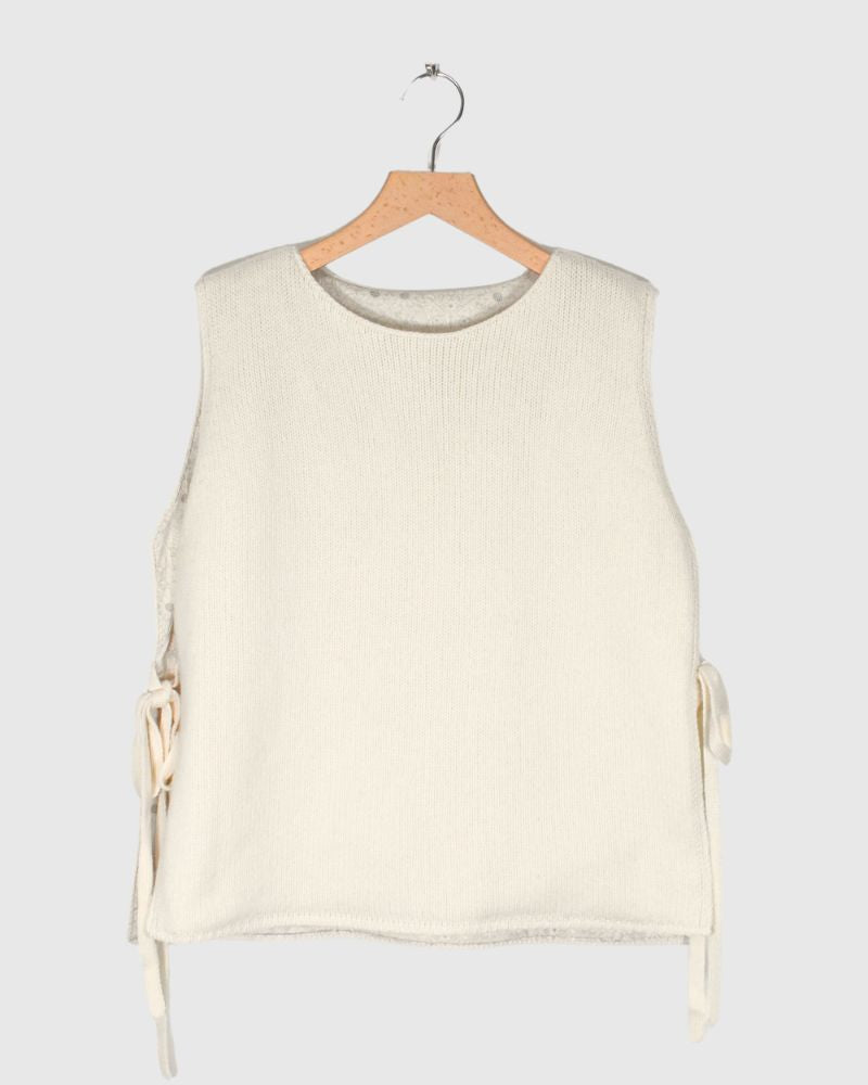 LIBERTY LINING STRING KNIT VEST Milk